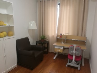 护童实木儿童学习桌椅怎么样?用后一个月谈看法及感受