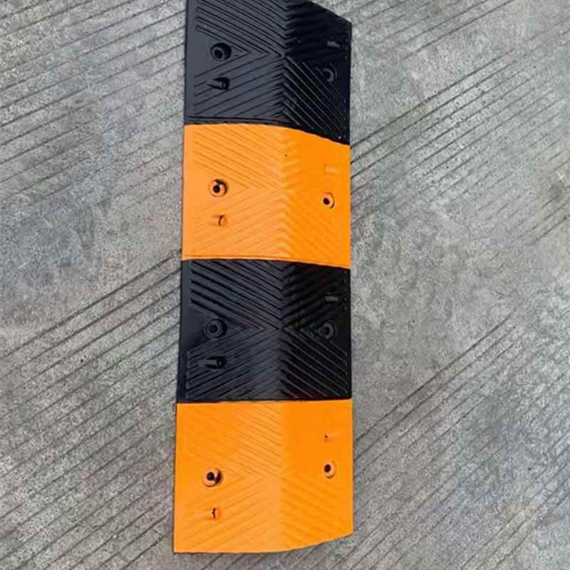 穿线槽线橡胶PVC1线槽室内外电线缆保过护压板线板盖线橡胶减速带