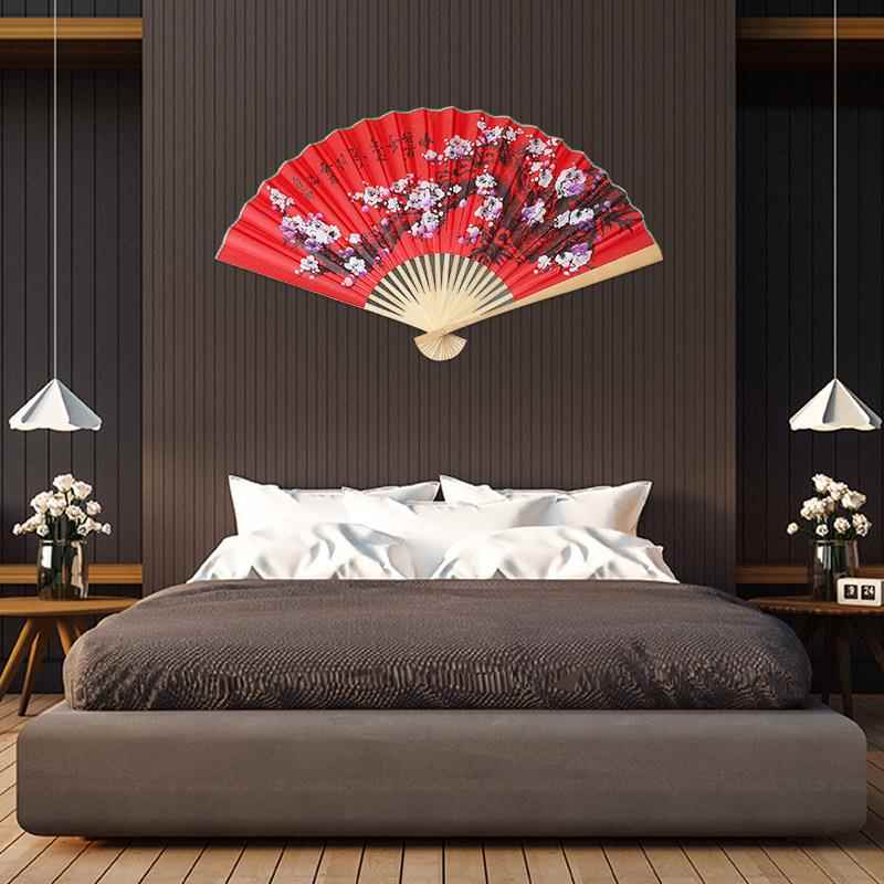 婚庆道具扇子折036礼扇新中式婚大红梅折扇挂扇大婚房大客厅布置