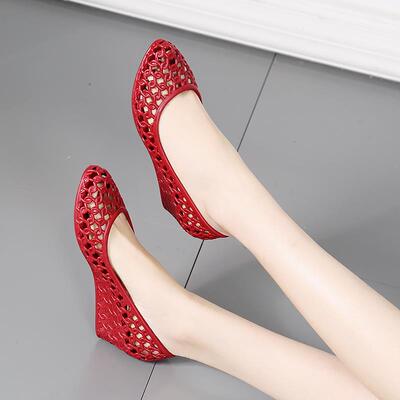 新款2026夏季新果冻鞋圆趾洞洞鞋楔形沙滩鞋防水软空心塑料0310k