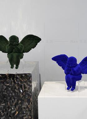 现代简约轻奢创意植绒胖天使摆件售楼部样板间客厅儿童房书房软装