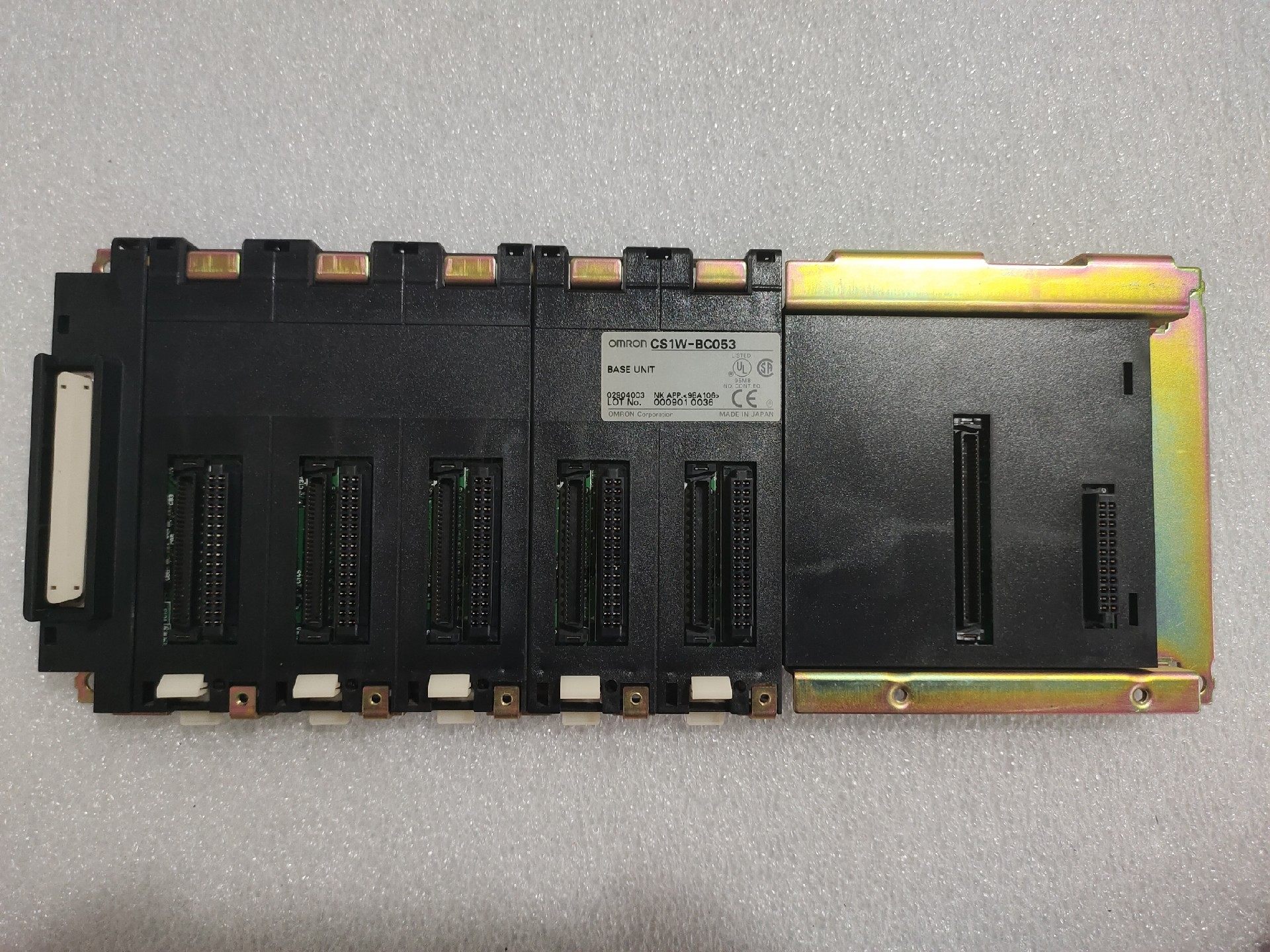 OMRON 欧姆龙  CS1W-BC053  实物拍摄  功