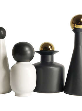 样板房售楼处书柜软装饰品摆设现代简约黑白几何艺术摆件创意花器