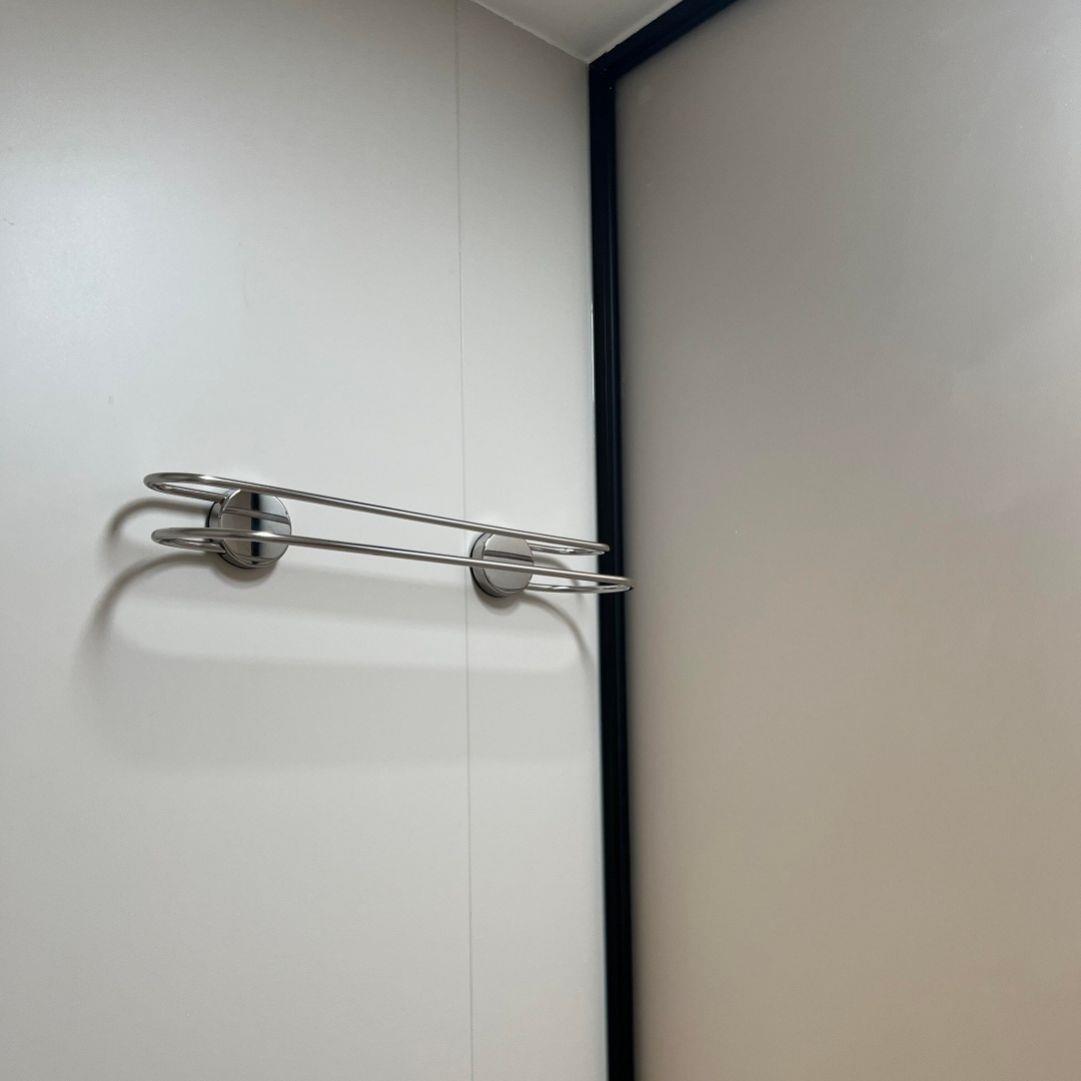 吸盘式毛巾架家用免打孔不锈钢卫生间浴室毛巾杆壁挂式置物挂杆