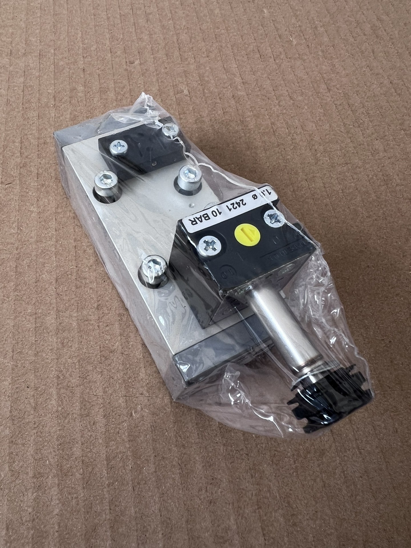 NORGREN诺冠UM/22152/22/60K  2个