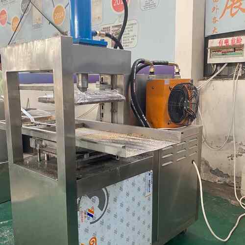 糖机器 糖粉压块机粉程度压实可BEU调模具可选 糖粉设备一机多用
