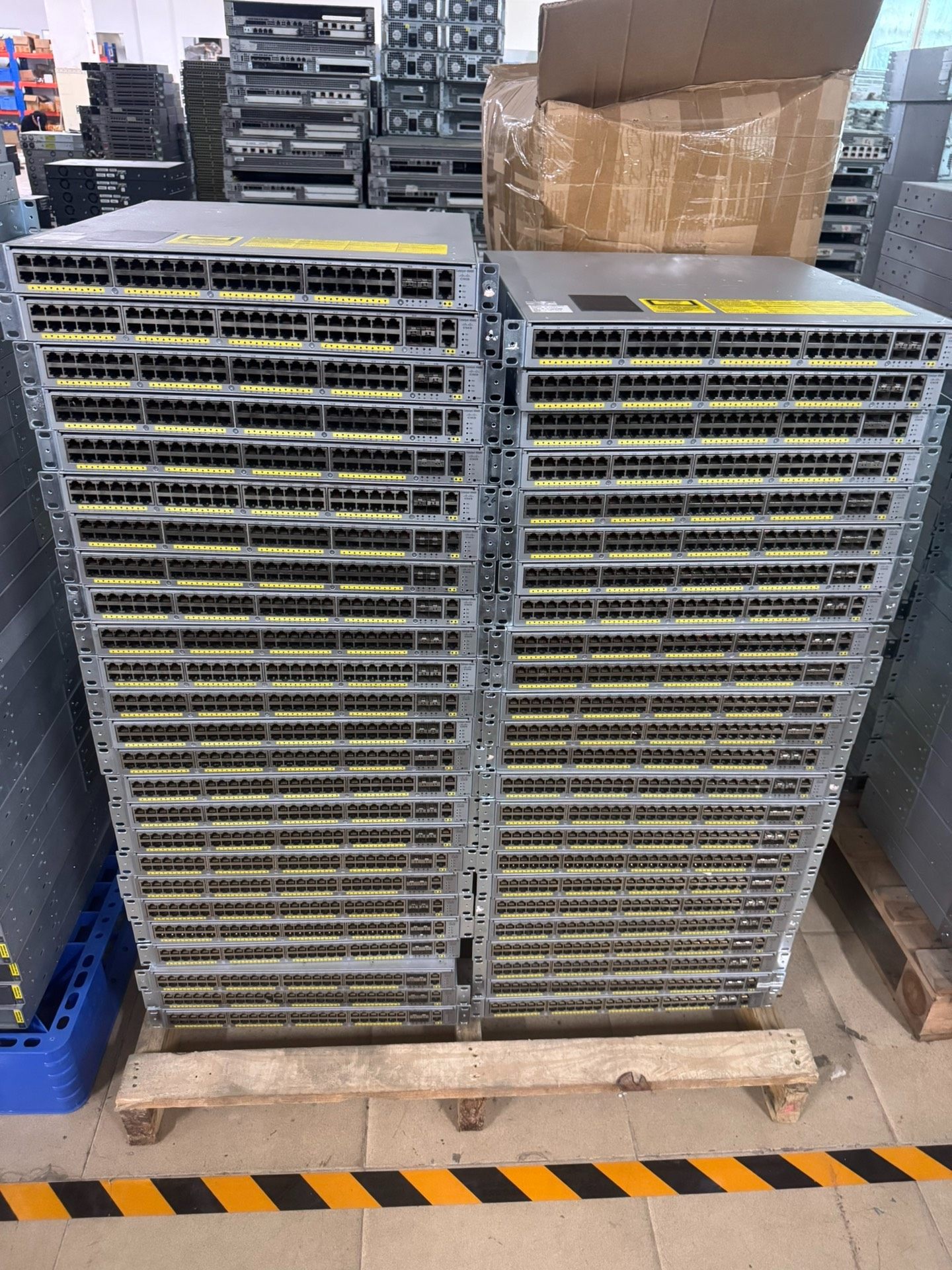 思科Cisco WS-C4948E 4948E-S 48口万