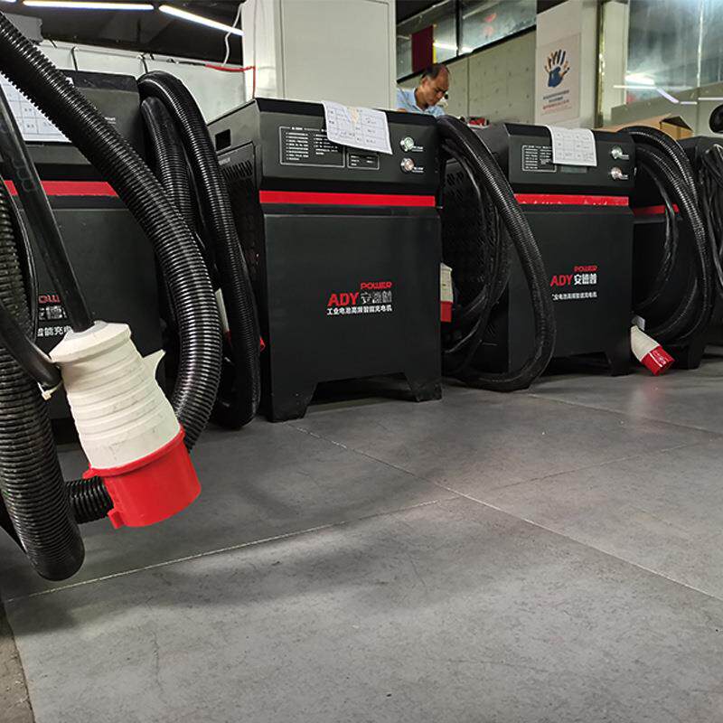 电动环卫车充电器 24V200A清洁车电动三轮清扫车 洗地机充电机