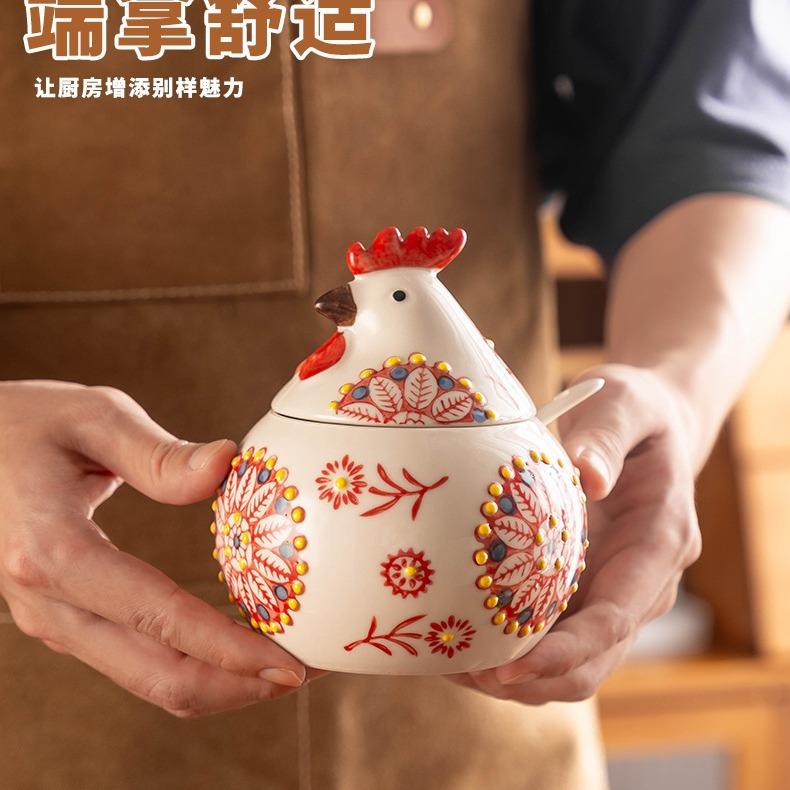 可爱简约小调料罐创鸡意家用陶带瓷盖调带勺釉下彩手绘71味罐防潮