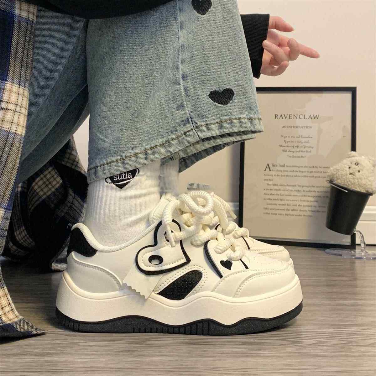 2024新款夏季爆款小白鞋女鞋百搭厚底休闲透气运动软底学生鞋子女