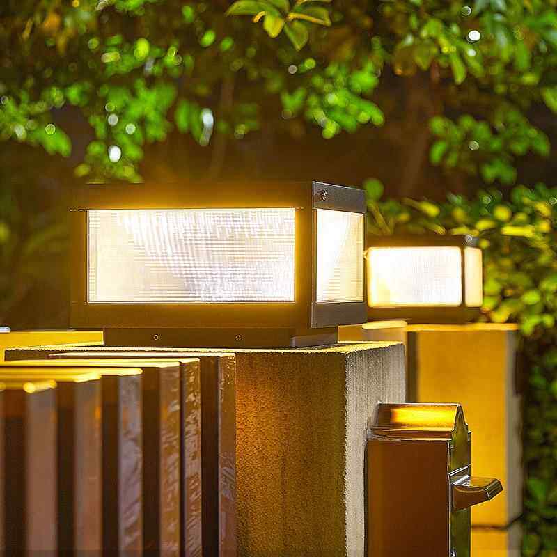 太阳能柱头灯户外庭院门柱灯超亮围墙灯室外花园别墅大门口柱子灯