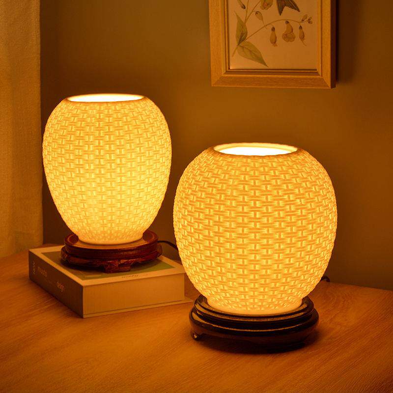 日式简约现代创意陶瓷LED书房卧室床头客厅酒店餐厅装饰台灯