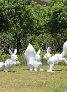 块面松鼠雕塑公园商场幼儿园楼盘草坪彩绘几何切面动物大摆件