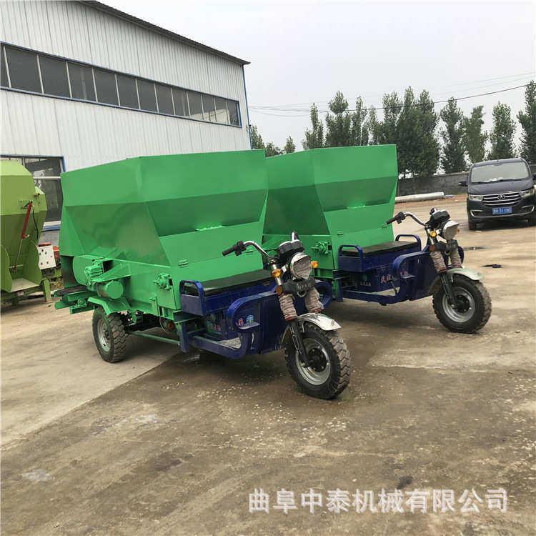 牛羊养殖场小型电动撒料车 三轮牛羊场电动喂料机 饲草搅拌投料车,机械设备,农业机械/园林设备/畜牧设备,淘宝优惠券,粉丝福利购,淘宝优惠卷