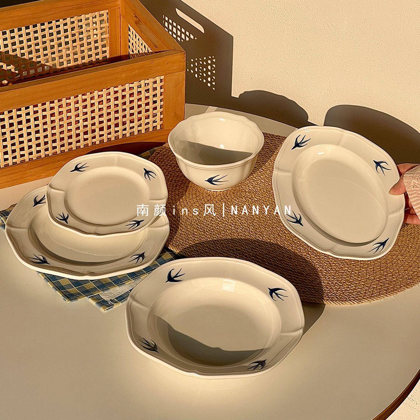 ins日式浮雕燕归来飞鸟白色简约陶瓷餐盘菜盘早餐盘椭圆盘高颜值