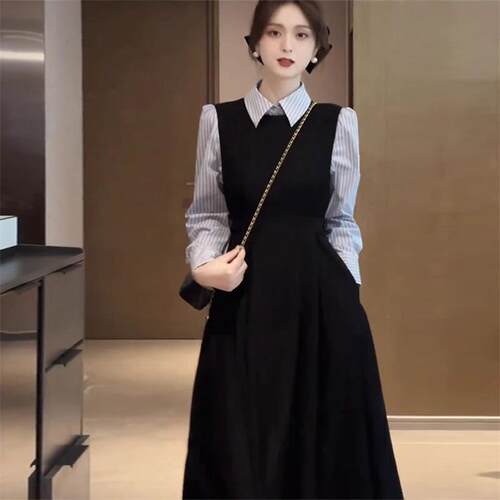 欧洲站新款春装搭配一整套高级感条纹衬衫黑色吊带裙两件套女