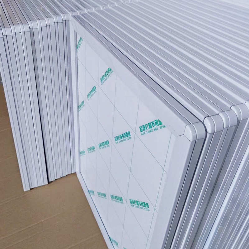 上海厂家制作超薄灯箱高亮导光板翻盖开启灯箱餐饮价目表