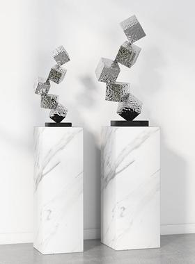 现代家居轻奢锈不钢桌雕塑装饰品厅电视面JAI柜旁边客落地艺术品