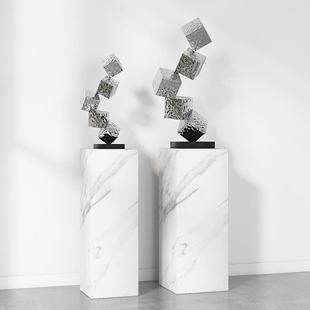 现代家居轻奢锈不钢桌雕塑装 饰品厅电视面JAI柜旁边客落地艺术品