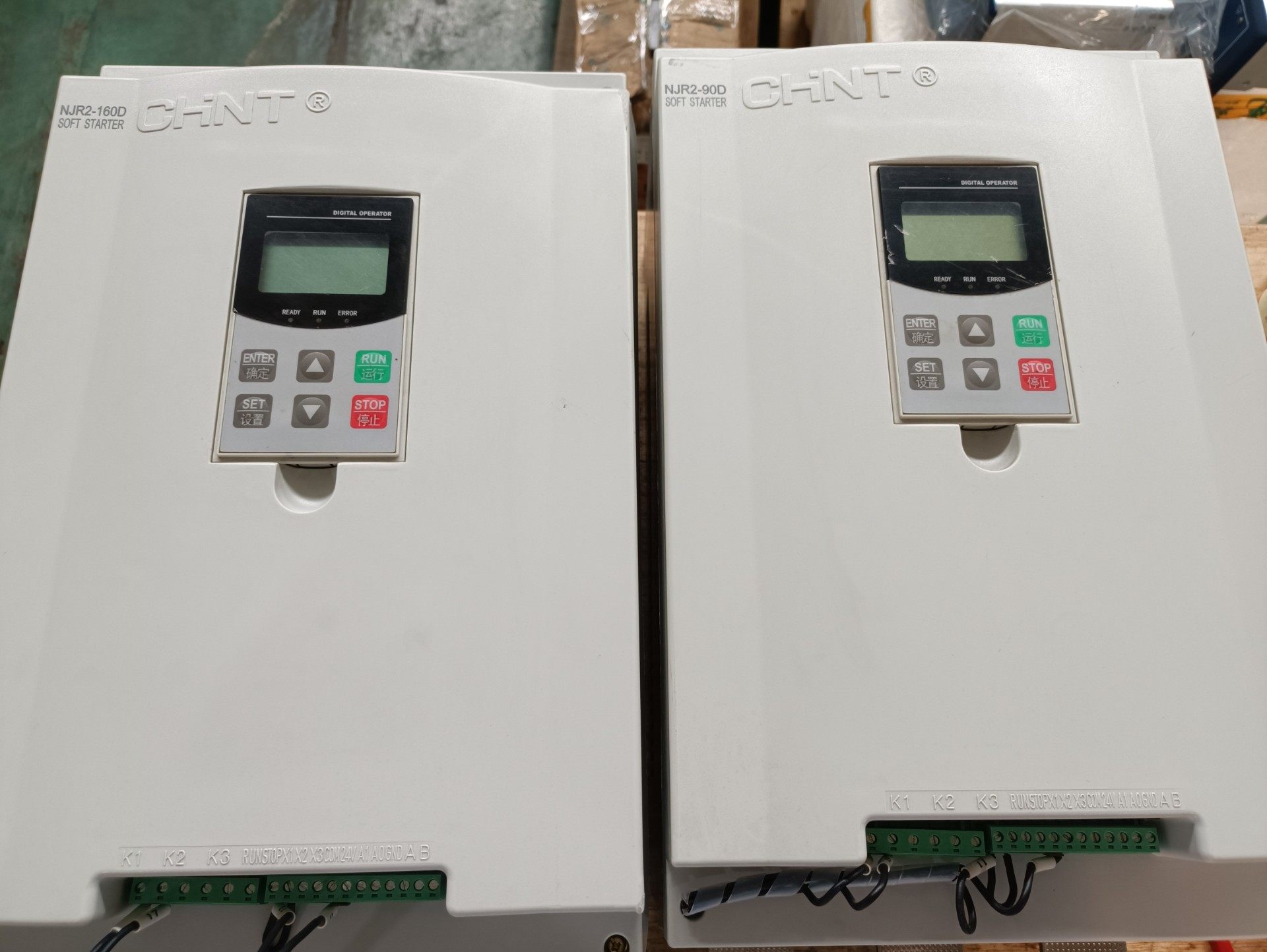 成色好正泰160KW和90KW软启动器