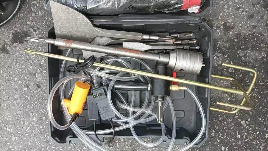 2月9日惠州处置仓库清理闲置五金工具设备电锤钻1套网络拍卖公告