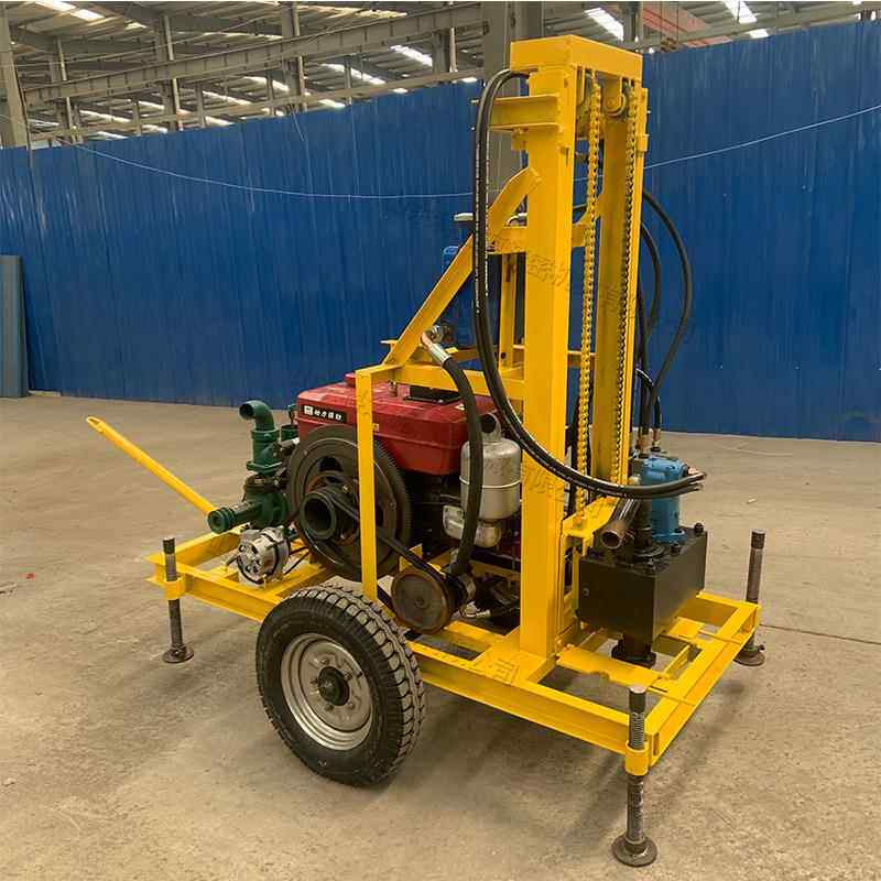 柴油液压升降打井机 牵引式地质勘探取芯钻机 家用田间灌溉钻孔机