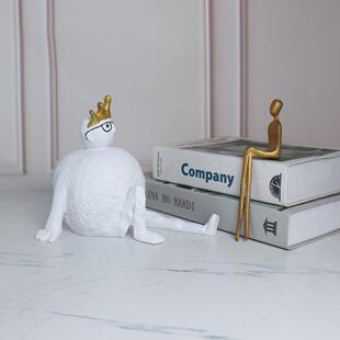 现代简约家居人物树脂雕塑创意样板房间软装 饰品轻奢风 小人摆件装