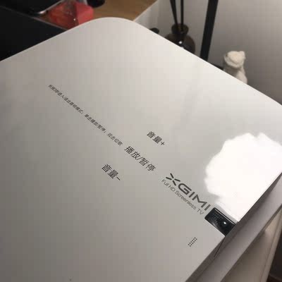 点评坚果i6与极米Z6哪个好，选哪款不后悔？