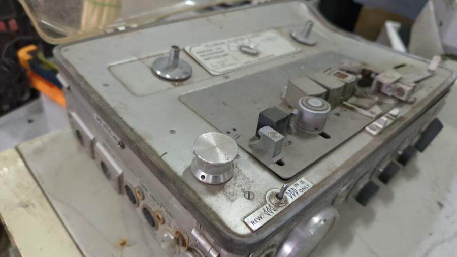 4月12日北京【京械4900】单位报废处置老仪器录音机一台（具体以实物为准，非专业人士谨慎竞拍）网络拍卖公告