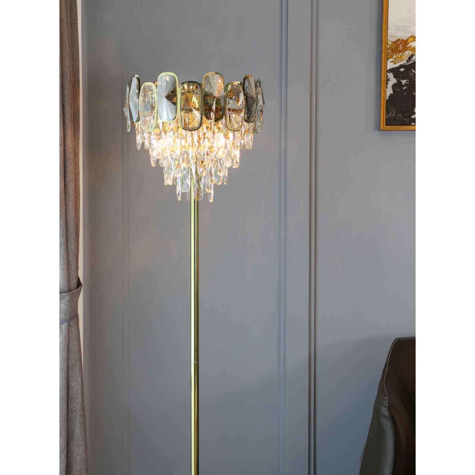 欧式客厅水晶落地灯创意设计师后现代卧室看书意式轻奢台灯