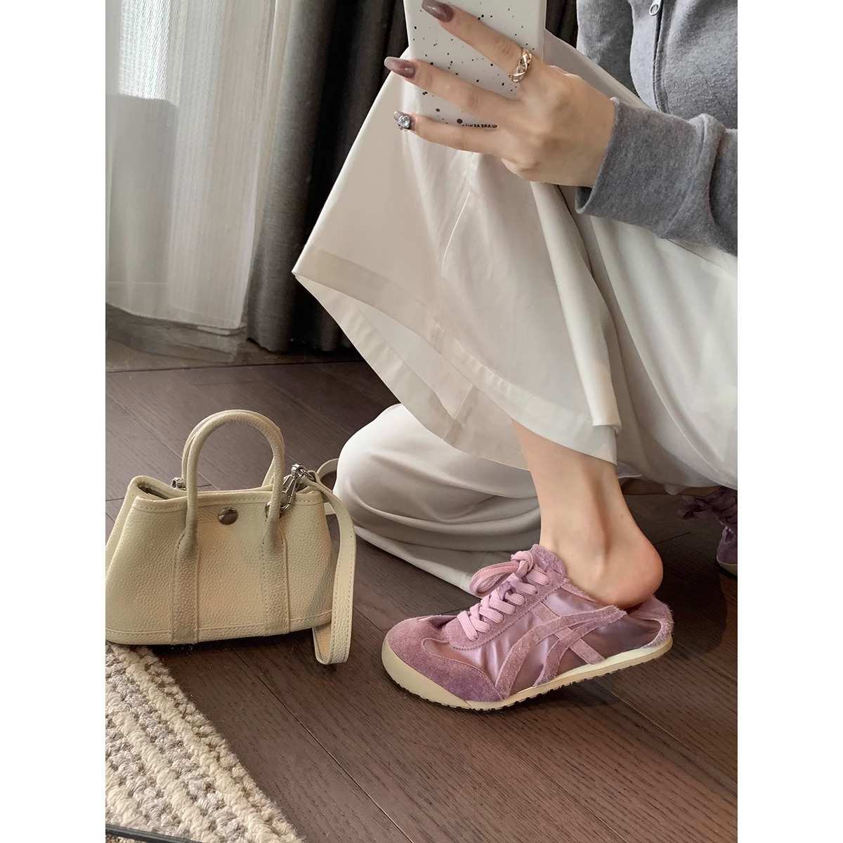 早春丝绸德训鞋女澜柜2025新款复古平底拼色跑鞋休闲运动鞋