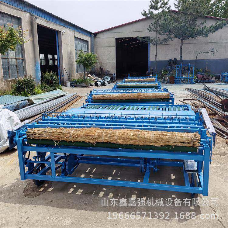 大小型号芦苇编织机牲畜棚舍保温草苫机草绳编制机草帘机