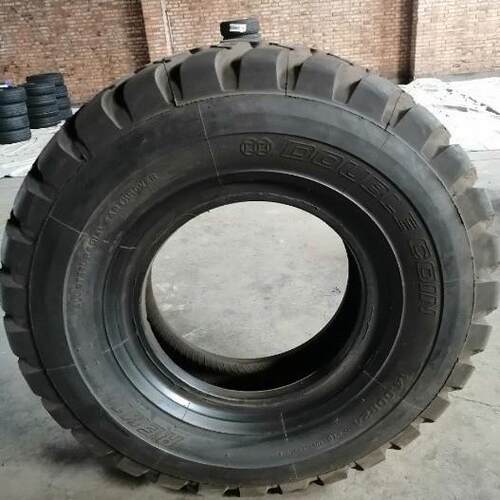 双钱轮胎 14.00R24 挖掘机装载机轮胎 REM1花纹轮胎