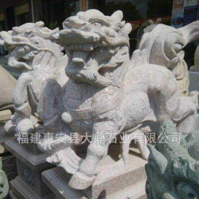 石雕麒麟吉祥神兽传统景观石材麒麟雕像