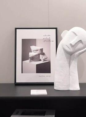 现代简约抽象艺术人物雕塑饰品高端样板房客厅电视酒柜装饰饰品