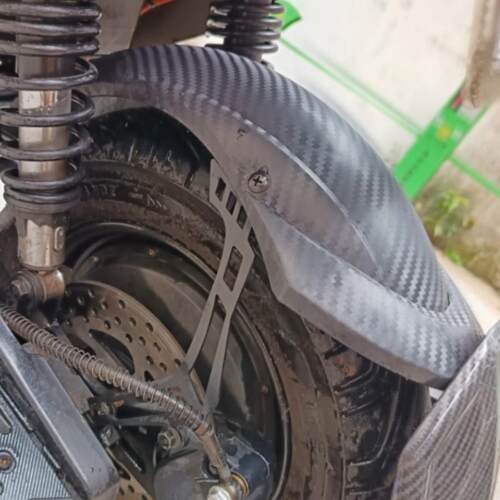 小牛深远009/A8/T90/Ub加厚加大后挡泥板前段衔接后盾直上配件A