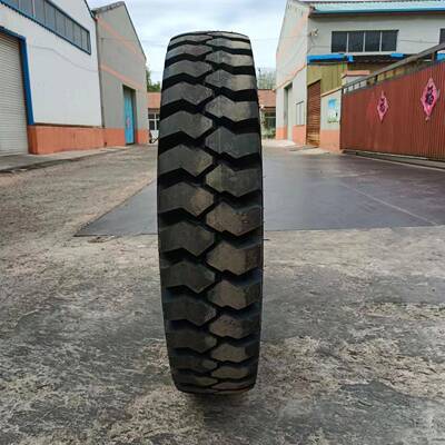 矿山花纹轮胎10.00-20矿用自卸车轮胎斜交卡车轮胎工程轮胎