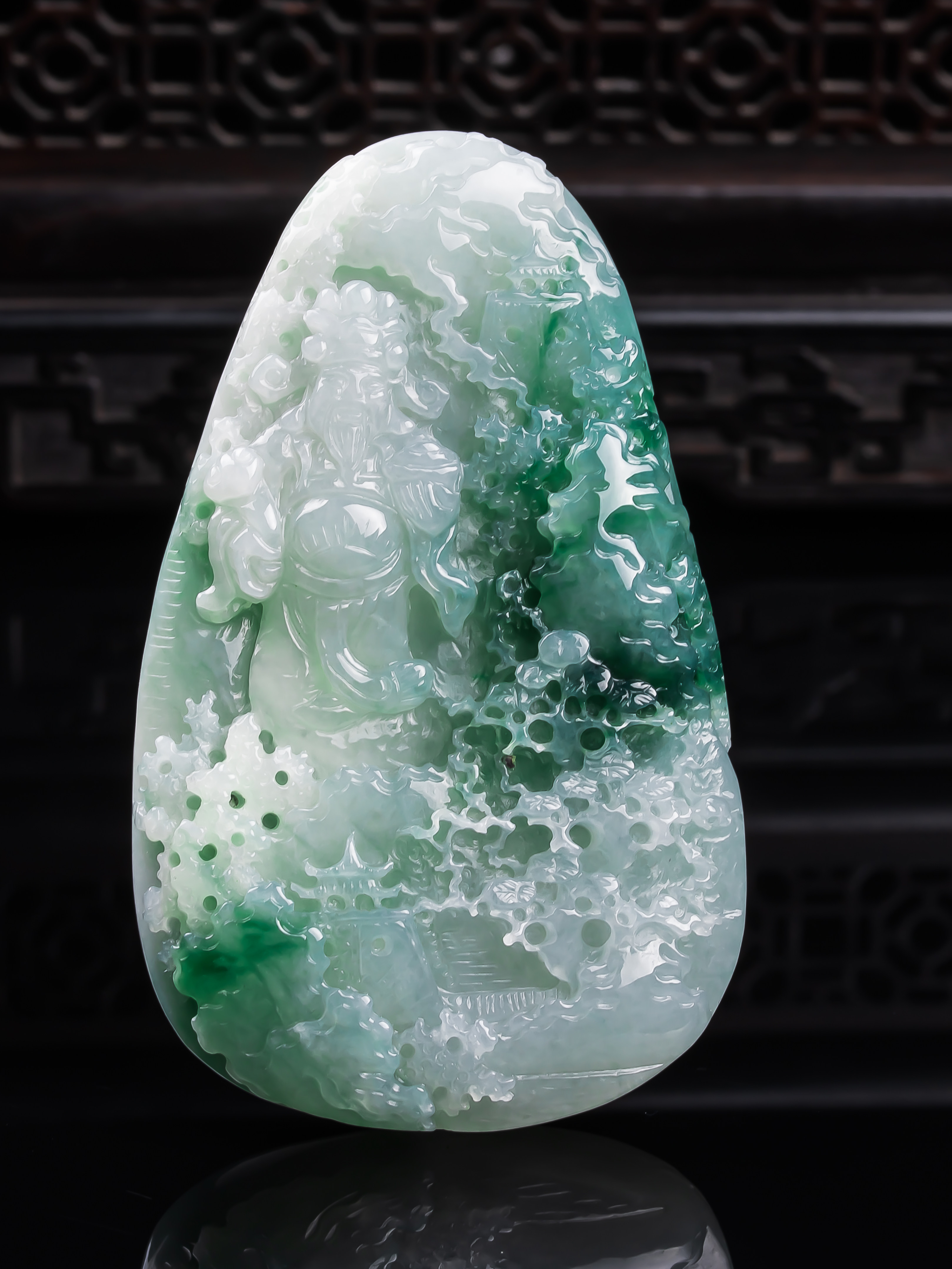天然翡翠正品 冰润水润精细气质冰飘绿飘花精雕财神牌吊坠55.16g