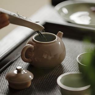 无落 景德镇苍烟红釉下粉彩手绘踏雪寻梅茶壶过滤球孔单壶泡茶壶