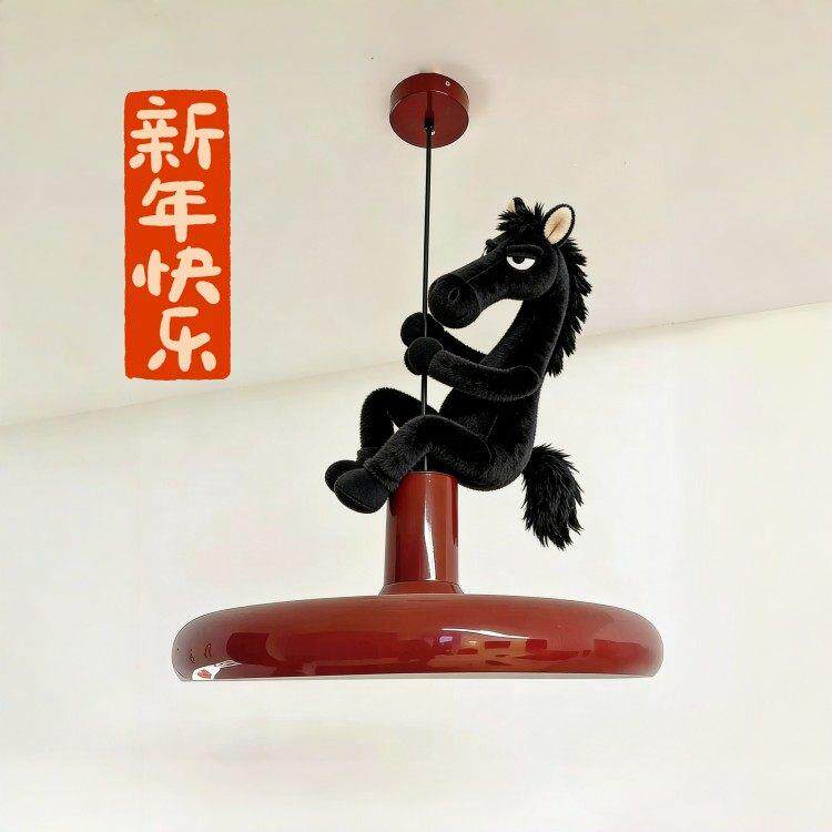 小马挂件新年装饰吊灯挂件2026马年吉祥物玩偶喜庆氛围创意小挂饰