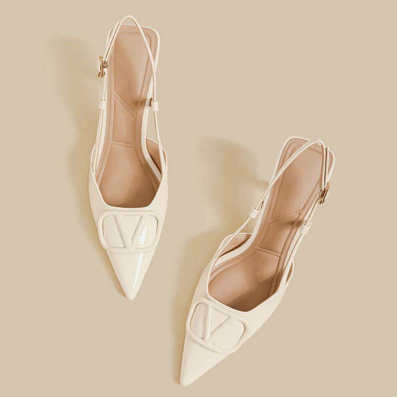 Cozyroom包头凉鞋女2025夏季新款尖头V扣白色高级感细高跟配裙子