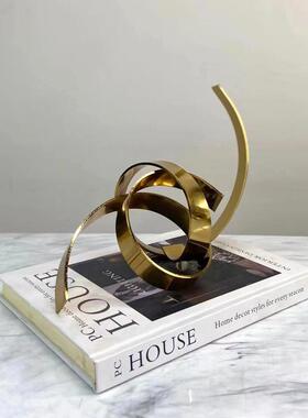 欧式轻奢现代简约手工绕环几何摆件铜色纸镇样板房售楼处软装饰品