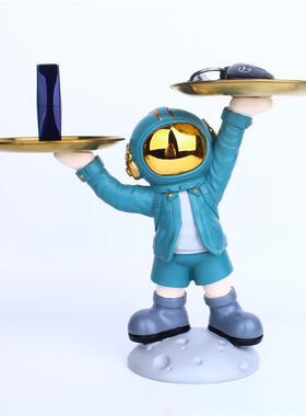 玄关钥匙收纳摆件太空人宇航员托盘树脂工艺品酒柜装饰品厂家