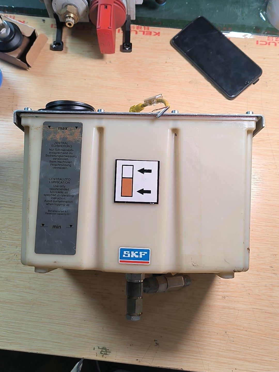 SKF集中润滑系统，没有电机，只有这个箱子，电机自己配！一手