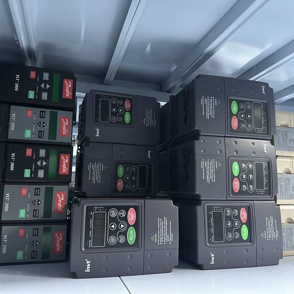 变频器电机水泵风机调速器二手变频器机床变频器技术支持