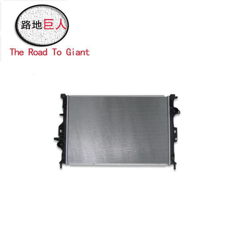 广州汽车配件散热器/水箱/冷凝器 适用于福特翼虎 路虎 6G918005