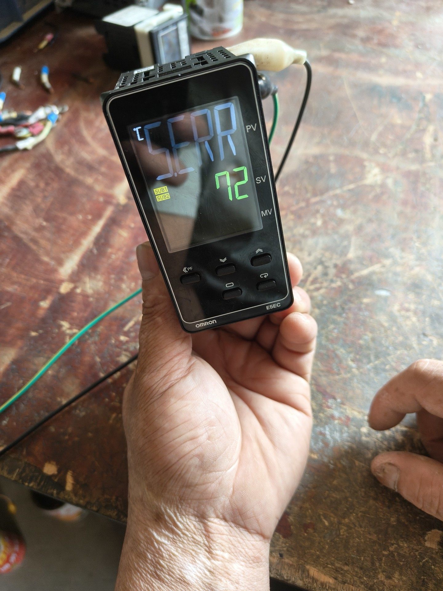 欧姆龙温控器E5EC-RR2ASM-820，二手拆机，实物拍