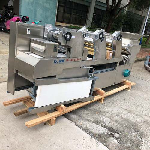 工厂直供上海压面机商用面条机全自动面条机260-6型