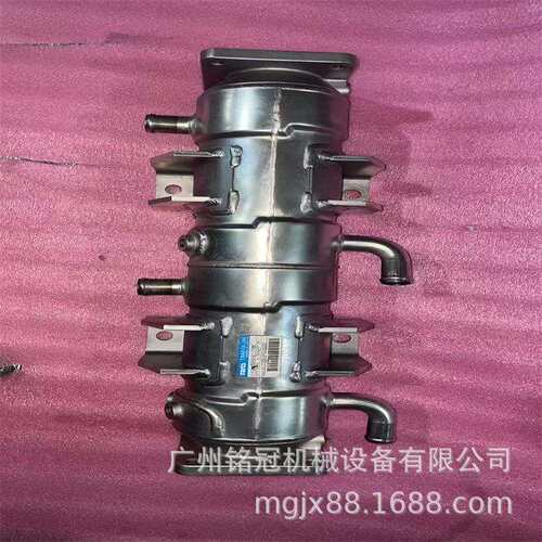 PC1250-8MO SAA6D170E-5发动机EGR管 6245-61-7102挖掘机配件