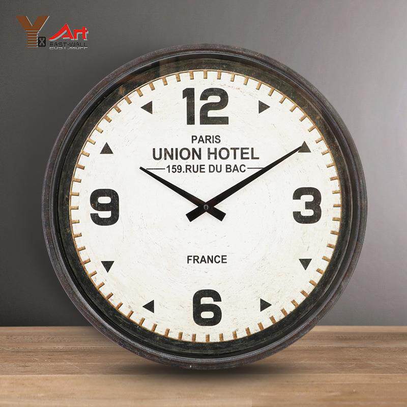 新款直销欧美铁艺挂钟钟表挂墙现代客厅简约创意轻奢石英时钟圆形